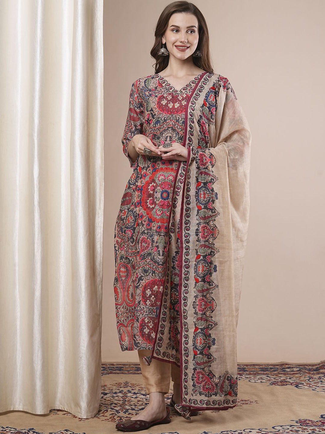 

FASHOR Beige Ethnic Motifs Printed V-Neck Straight Kurta With Trousers & Dupatta