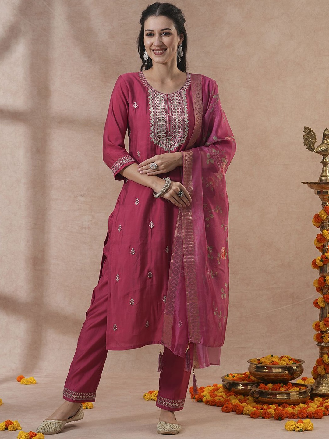 

FASHOR Pink Floral Embroidered Round Neck Straight Kurta With Trousers & Dupatta