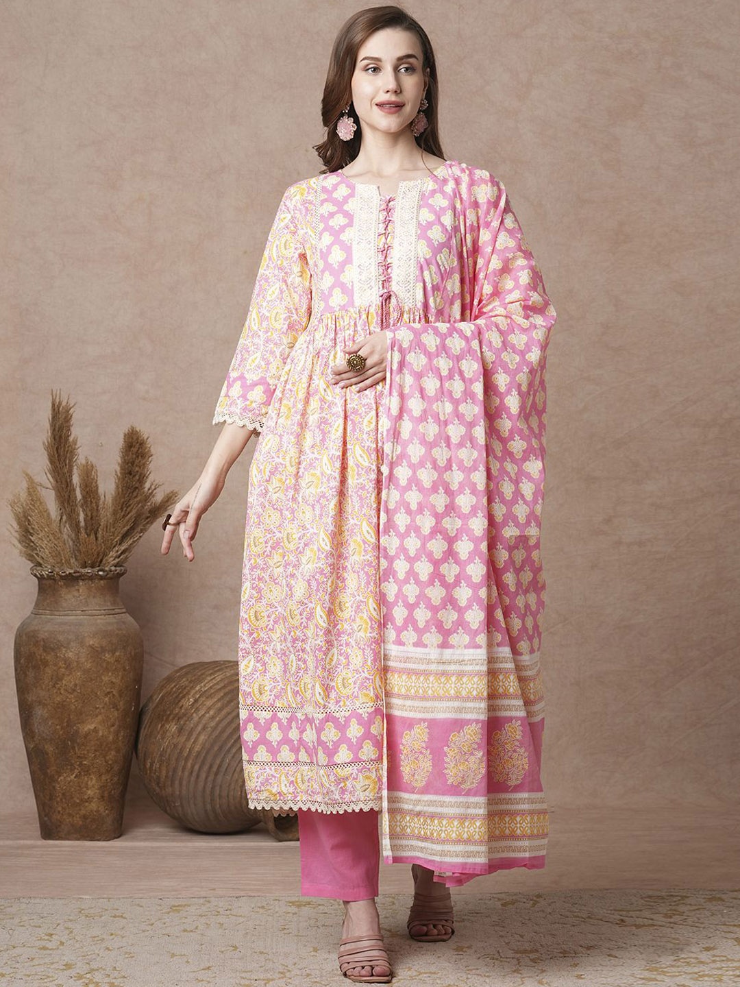 

FASHOR Pink Ethnic Motifs Printed Pure Cotton Anarkali Kurta With Trouser & Dupatta