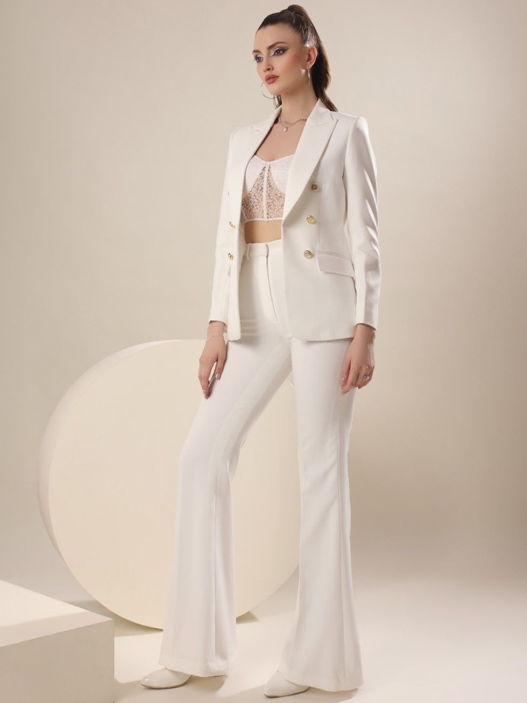 

VOLCAPE CATHERINE Peaked Lapel Collar Single-Breasted Slim Fit Blazer With Trousers, White