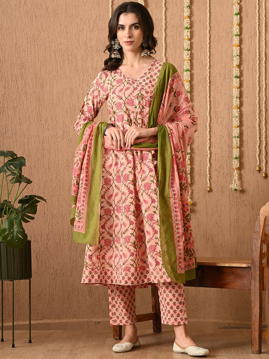 

KEOSA Floral Printed V-Neck Pure Cotton Anarkali Kurta With Trousers & Dupatta, Pink