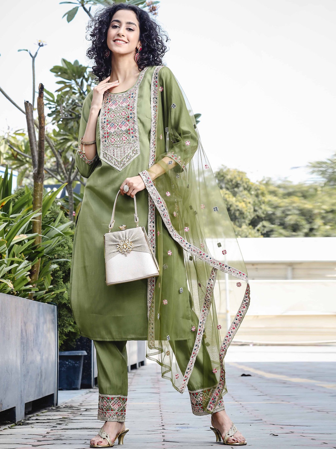 

Anouk Green Ethnic Motifs Embroidered Notch-Neck Straight Kurta With Trouser & Dupatta, Olive