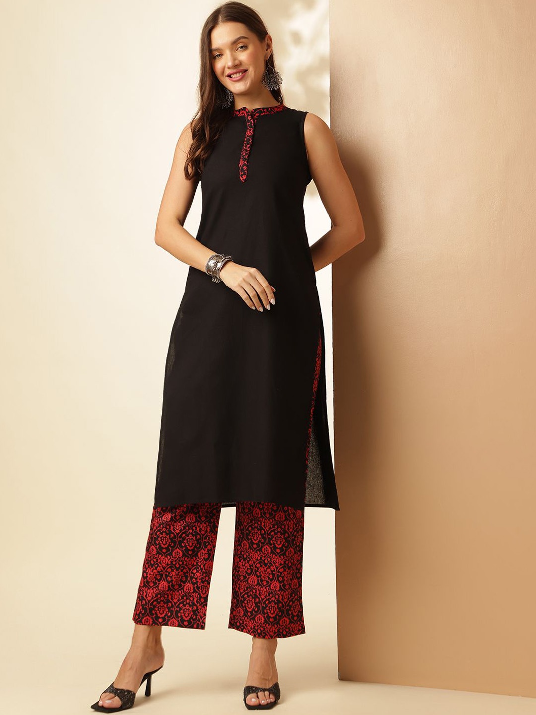 

Anouk Black Pure Cotton Mandarin Collar Straight Kurta With Palazzo