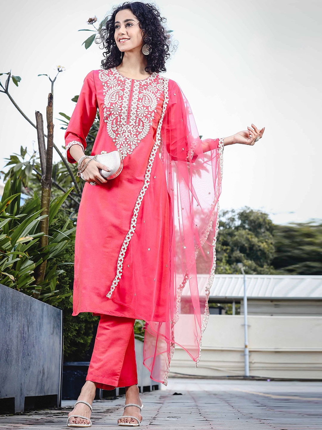 

Anouk Rose Ethnic Motifs Embroidered Notch-Neck Straight Kurta With Trouser & Dupatta