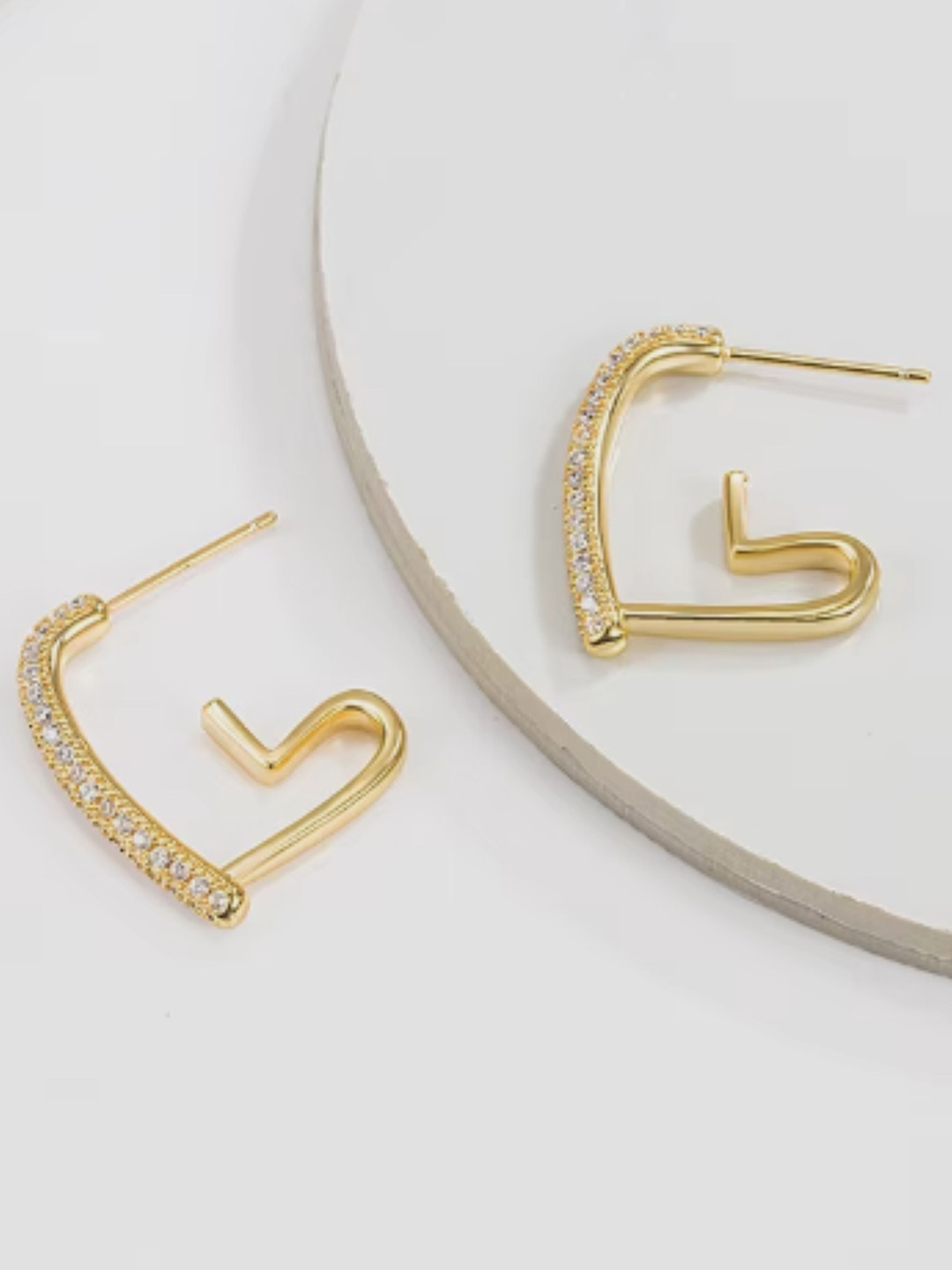 

SUBHAGALANKAR Zircon Heart Shaped Hoop Earrings, Gold