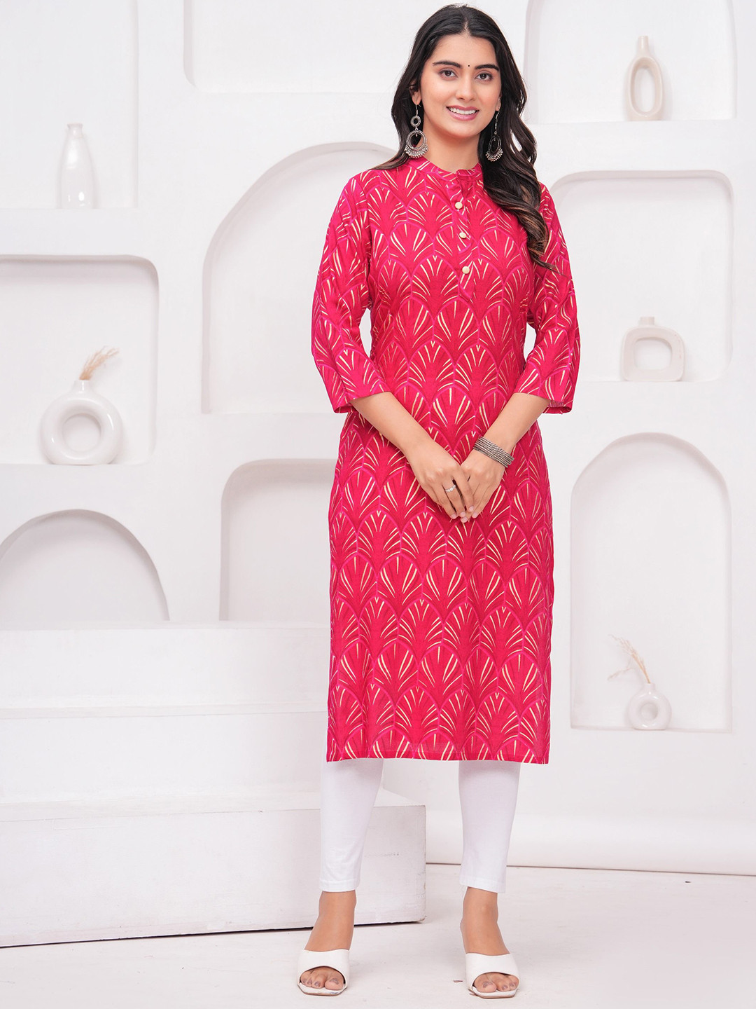 

KALINI Floral Printed Mandarin Collar Straight Kurtas, Red