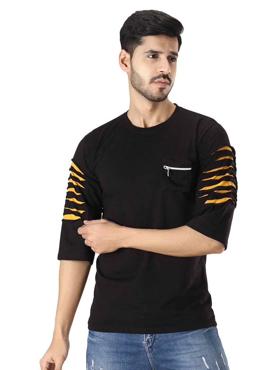 

Black Collection Men Solid Cut Outs Round Neck Casual T-shirt