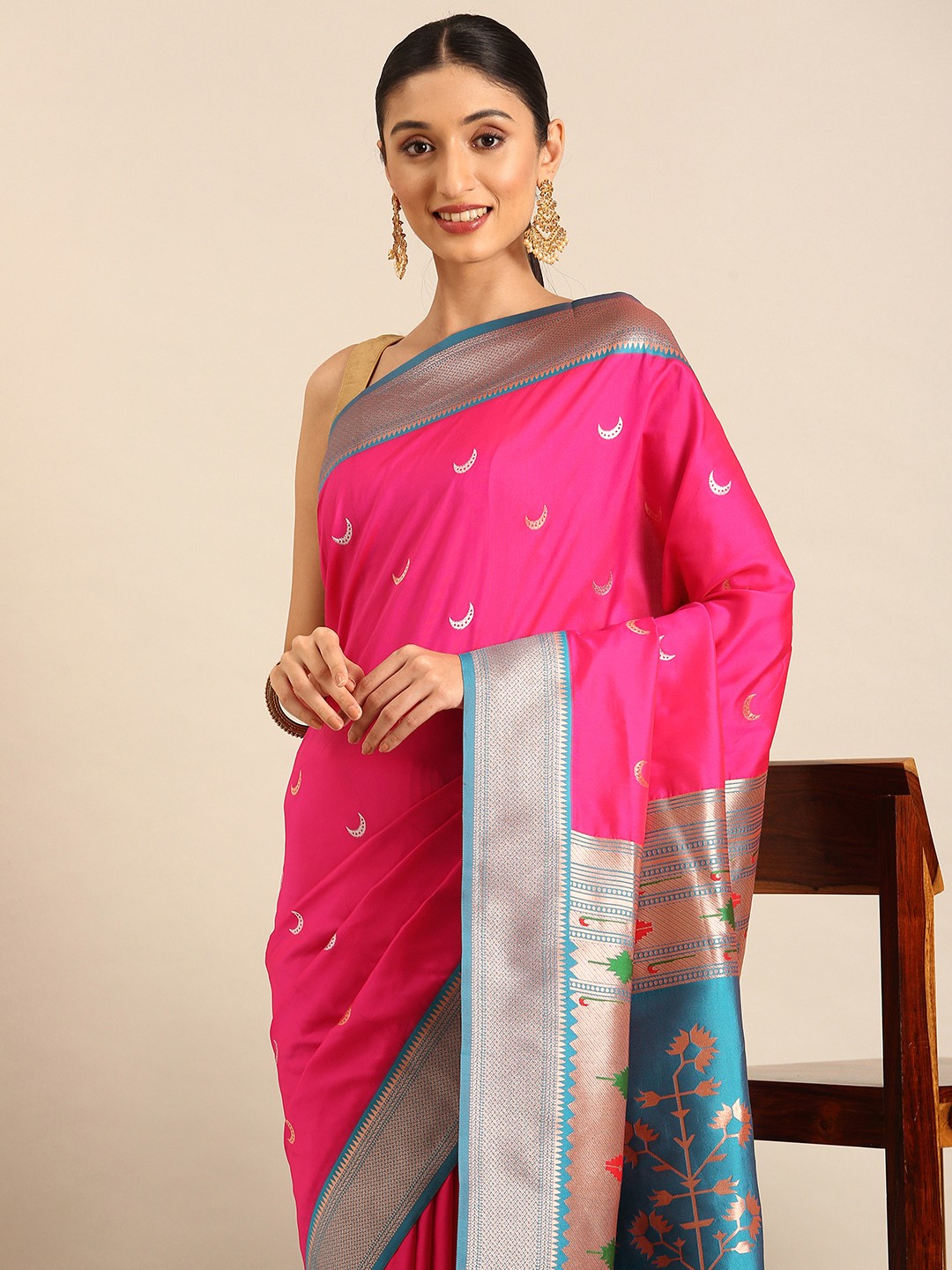 

Mitera Woven Design Zari Silk Blend Designer Paithani Saree, Pink