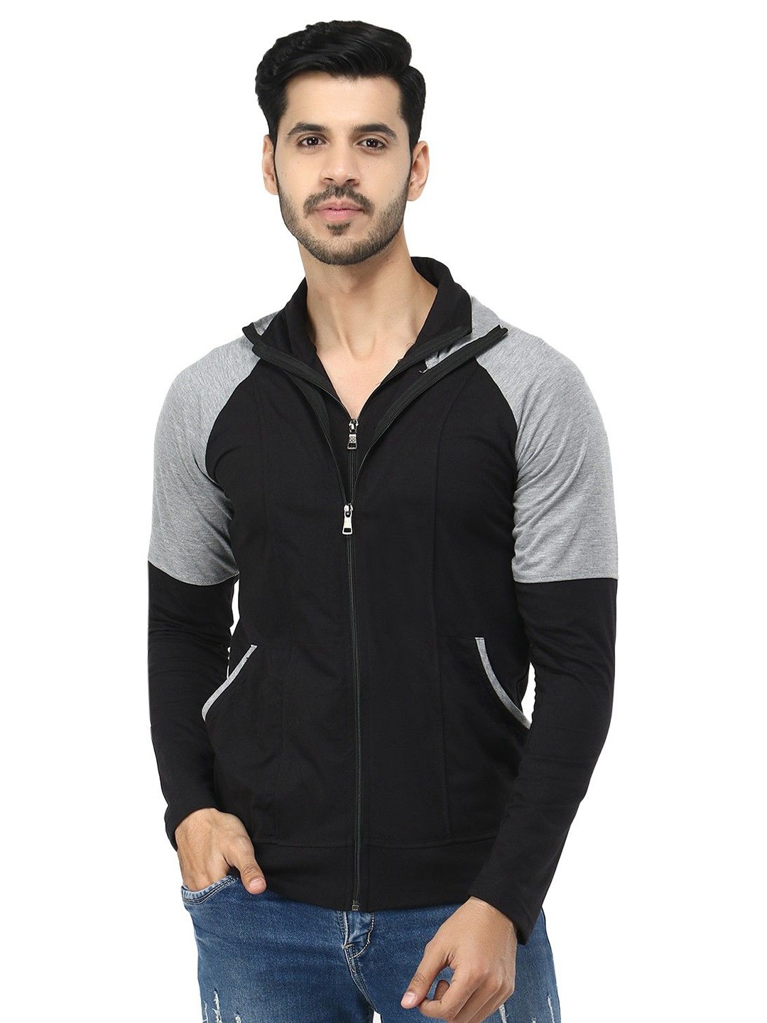 

Black Collection Men Colourblocked Cotton T-shirt