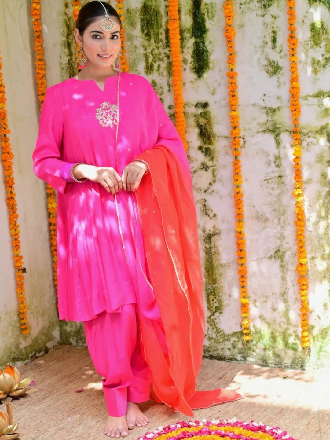 

Mera Rang Floral Yoke Design Thread Work A-Line Pure Cotton Kurta With Trousers & Dupatta, Pink