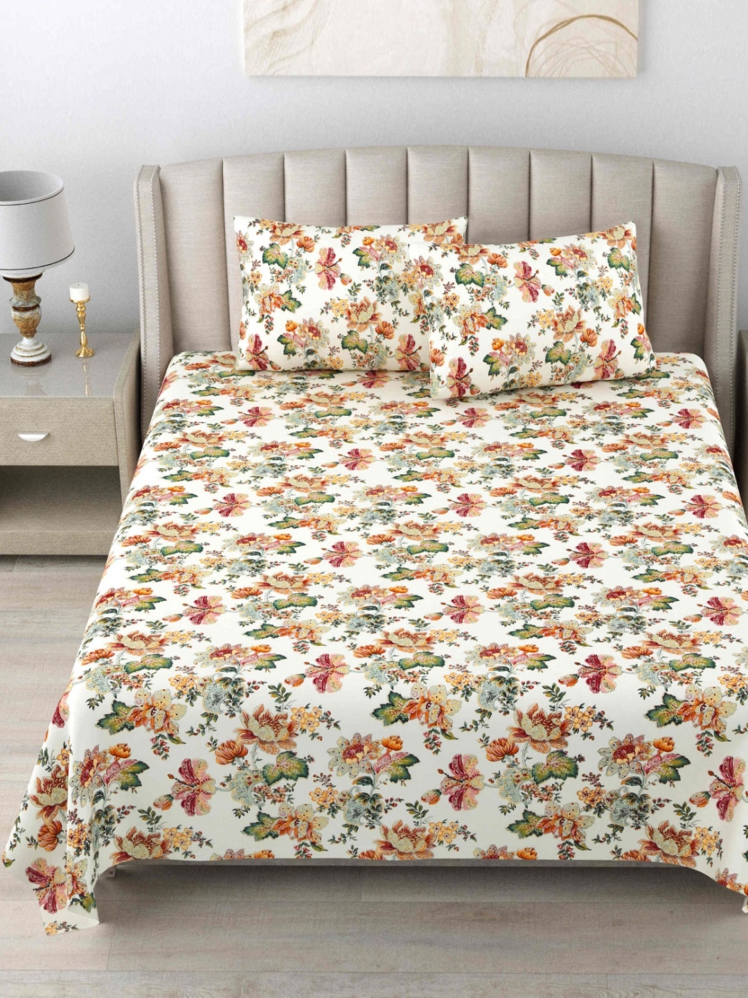 

BILBERRY White & Green Floral Printed Pure Cotton 180 TC King Bedsheet Set
