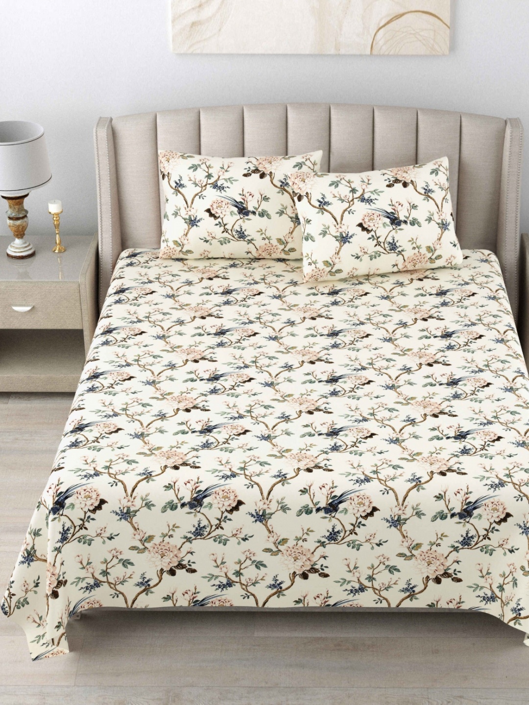 

BILBERRY Beige & Grey Floral Printed Cotton 180 TC King Bedsheet Set 2.74m x 2.74 m