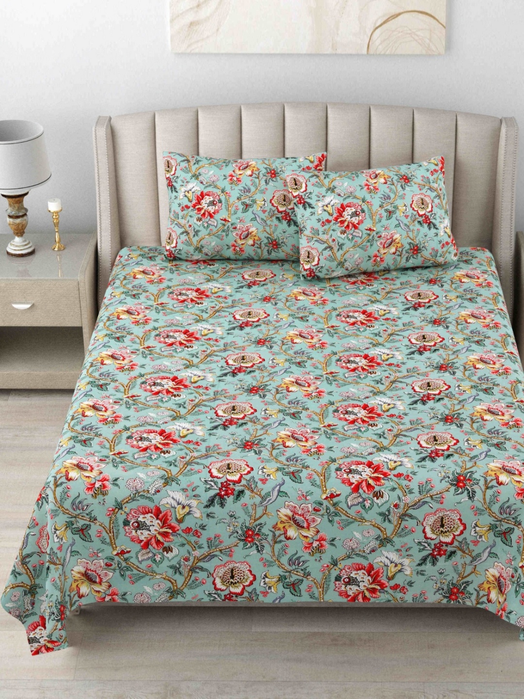 

BILBERRY Green & Red Floral Printed Pure Cotton 180 TC King Bedsheet Set 4.57m x 4.57m