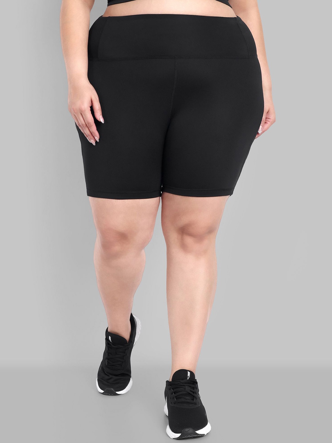 

skyria Women Plus Size Slim Fit High-Rise Training or Gym Sports Shorts, Black