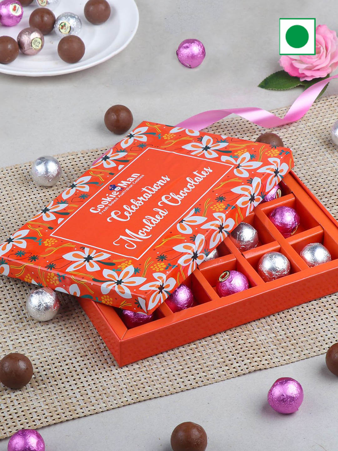 

Cookieman 15 Premium Chocolate Gift Box -150-200 gm, Red