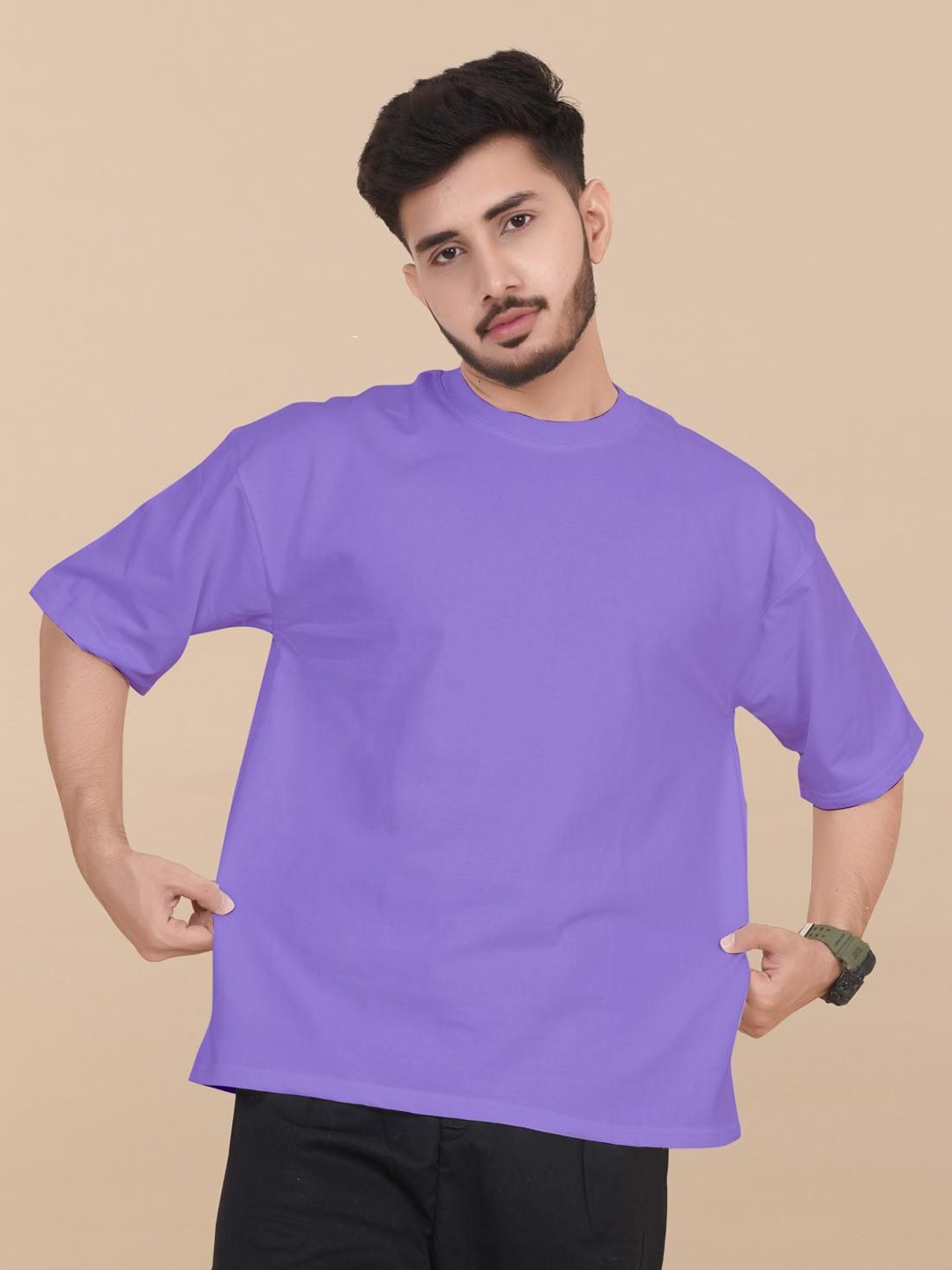 

BLURR Men Solid Round Neck Cotton Relaxed Fit T-shirt, Lavender