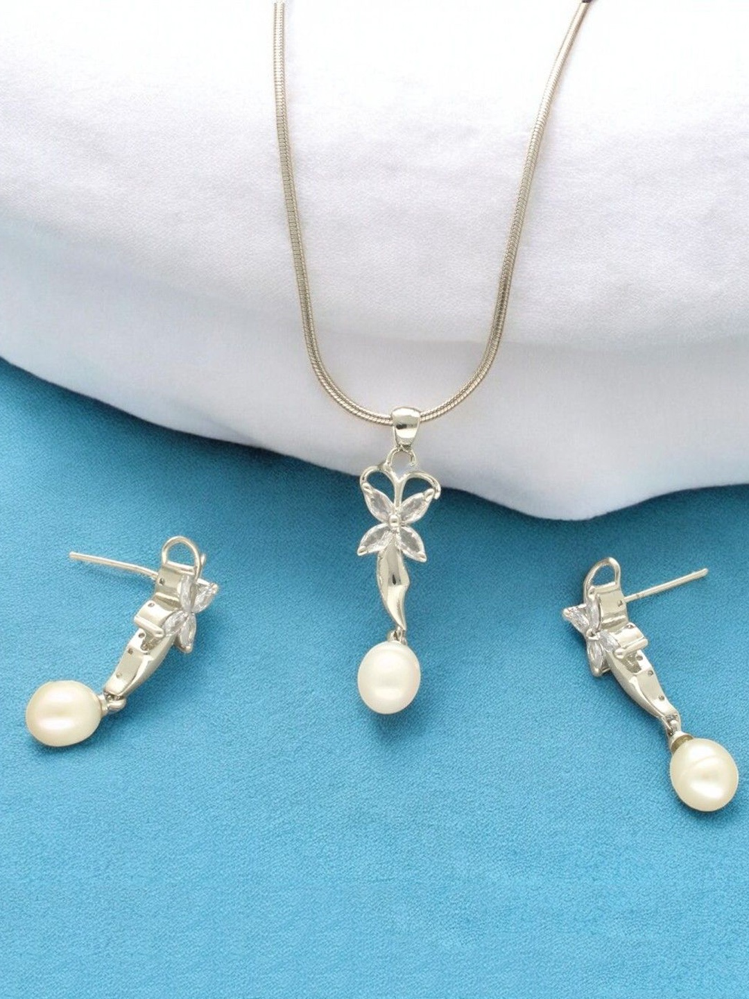 

Sri Jagdamba Pearls Dealer Silver Plated CZ Stone Studded & Beaded Jewellery Set
