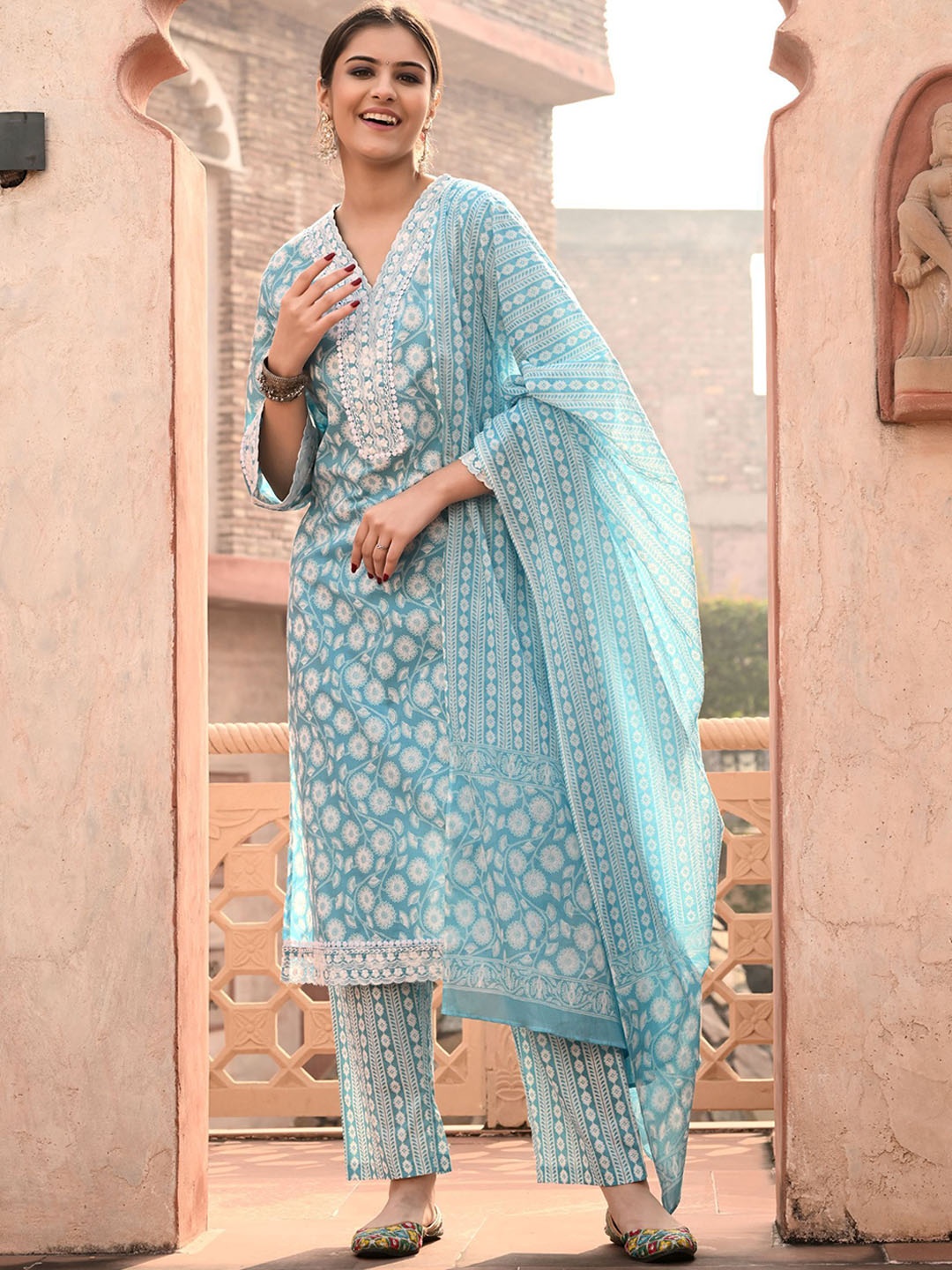 

filora Floral Printed Thread Work Pure Cotton Straight Kurta With Trouser & Dupatta, Turquoise blue