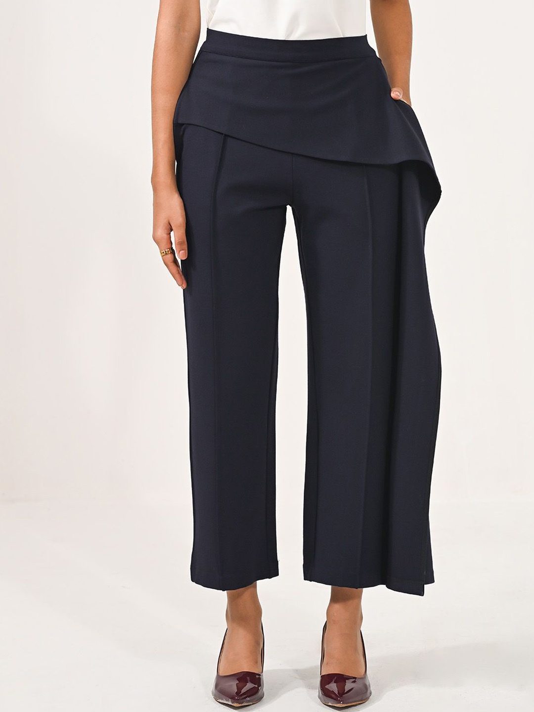 

Aamili Women Mid-Rise Parallel Trouser, Blue
