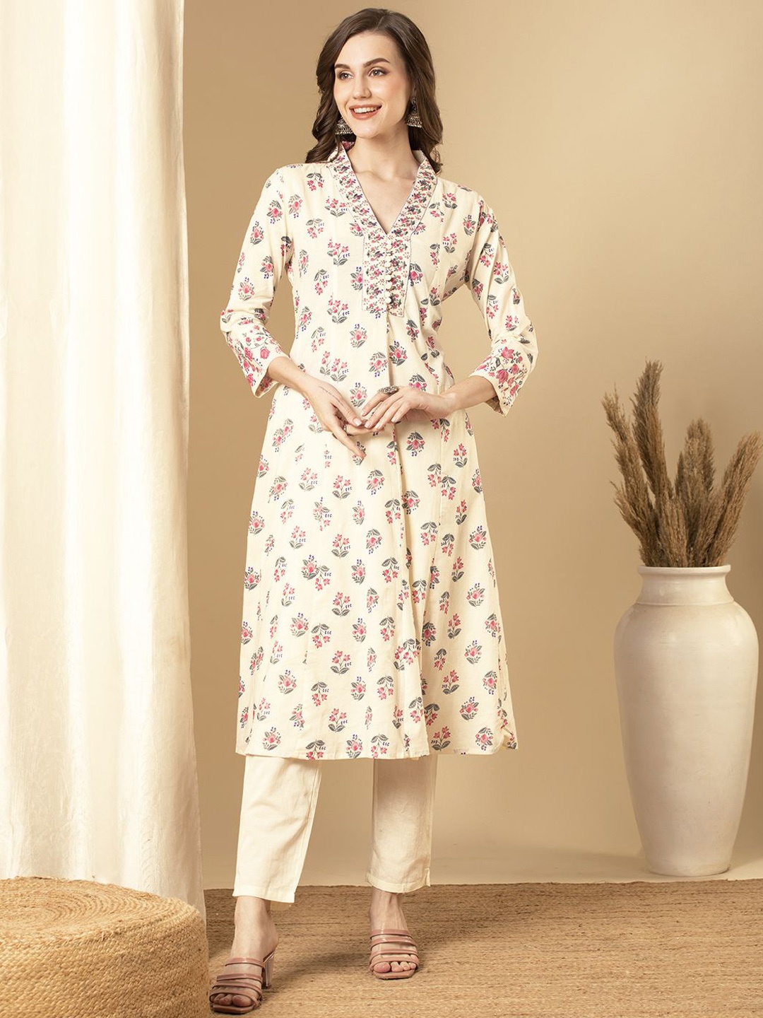 

FASHOR Floral Printed V-Neck A-Line Pure Cotton A-Line Kurta with Trousers, Off white