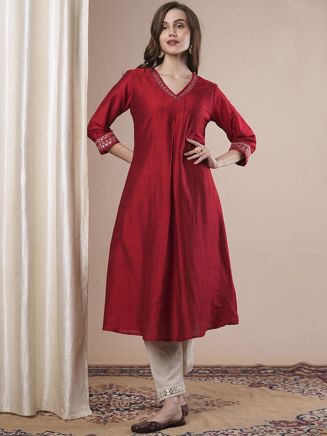 

FASHOR Ethnic Motifs Embroidered V-Neck Mirror Work A-Line Kurta, Red