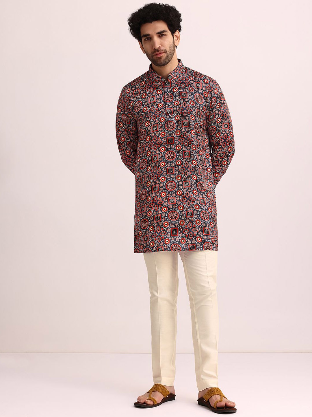 

KALKI Fashion Men Floral Printed Regular Kurta with Trousers, Blue