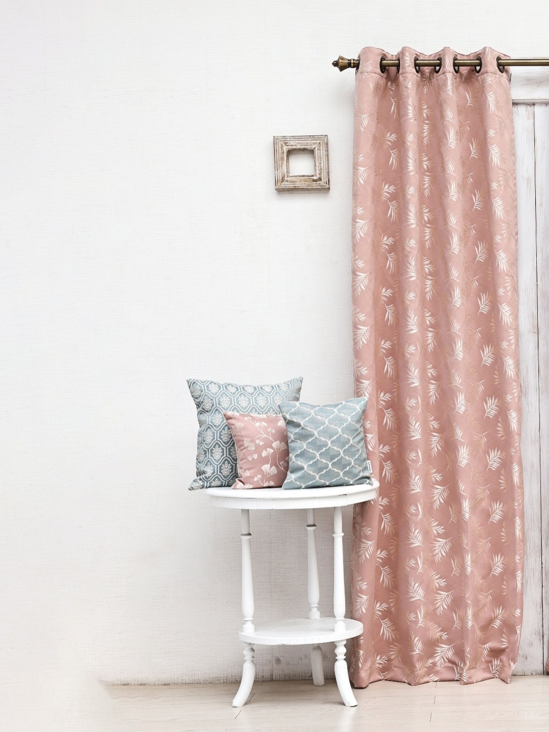 

Ariana Airy Rose Gold & White Floral Printed Room Darkening Long Door Curtain