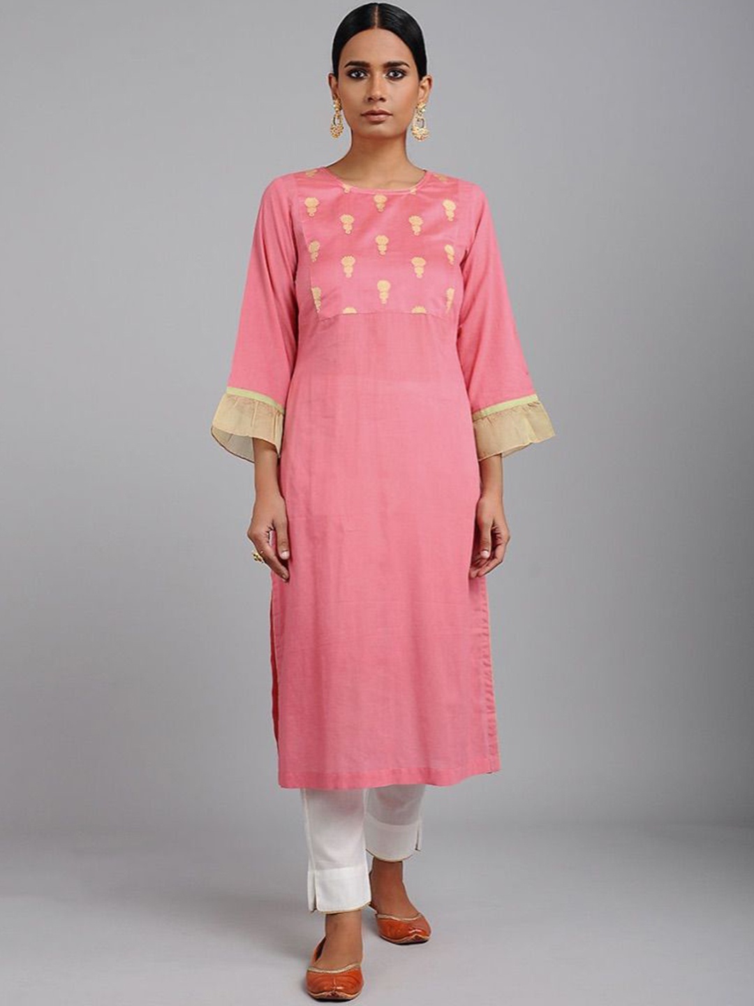 

SMRITI GUPTA Ethnic Motifs Yoke Design Round Neck Flared Sleeves Cotton Straight Kurta, Pink