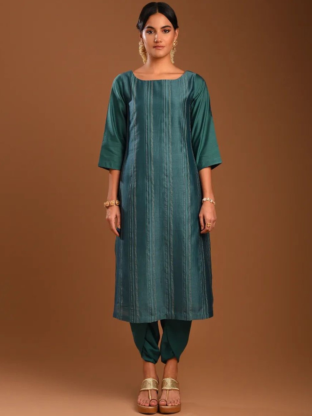 

SMRITI GUPTA Striped Boat Neck Chanderi Silk Straight Kurta, Teal