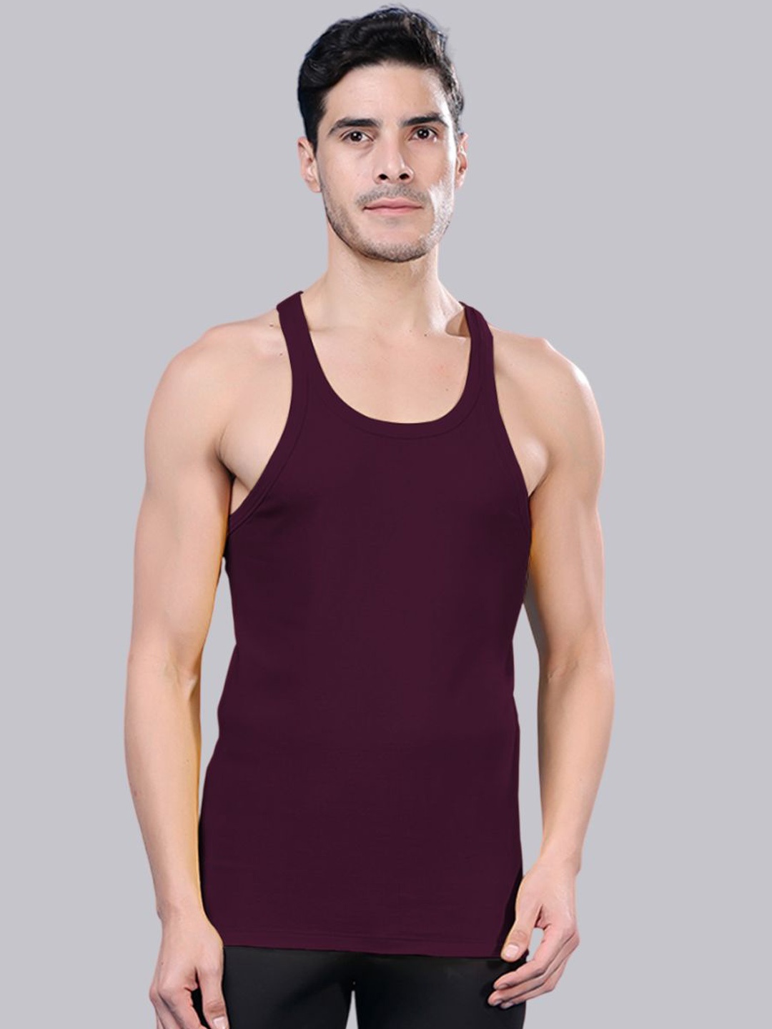 

Friskers Round Neck Gym Vest, Maroon