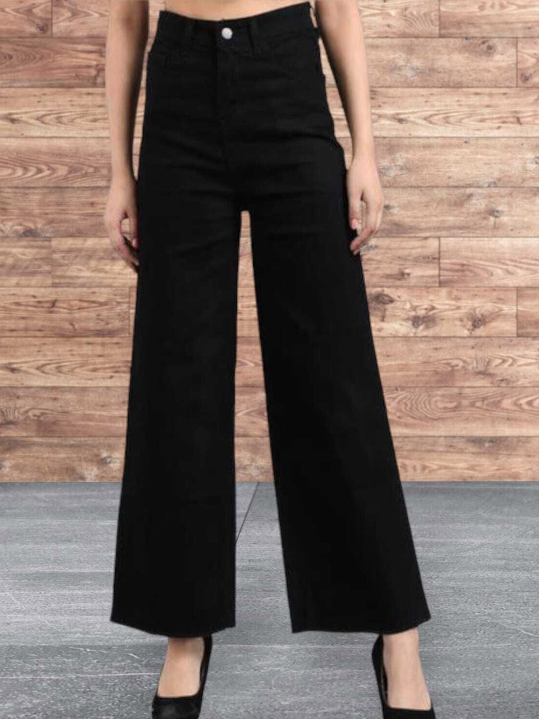 

Hayler Women Mildly Distressed Stretchable Jeans, Black