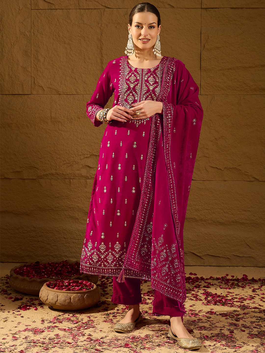 

AHIKA Pink Floral Embroidered Round Neck Velvet Straight Kurta With Trousers & Dupatta, Red