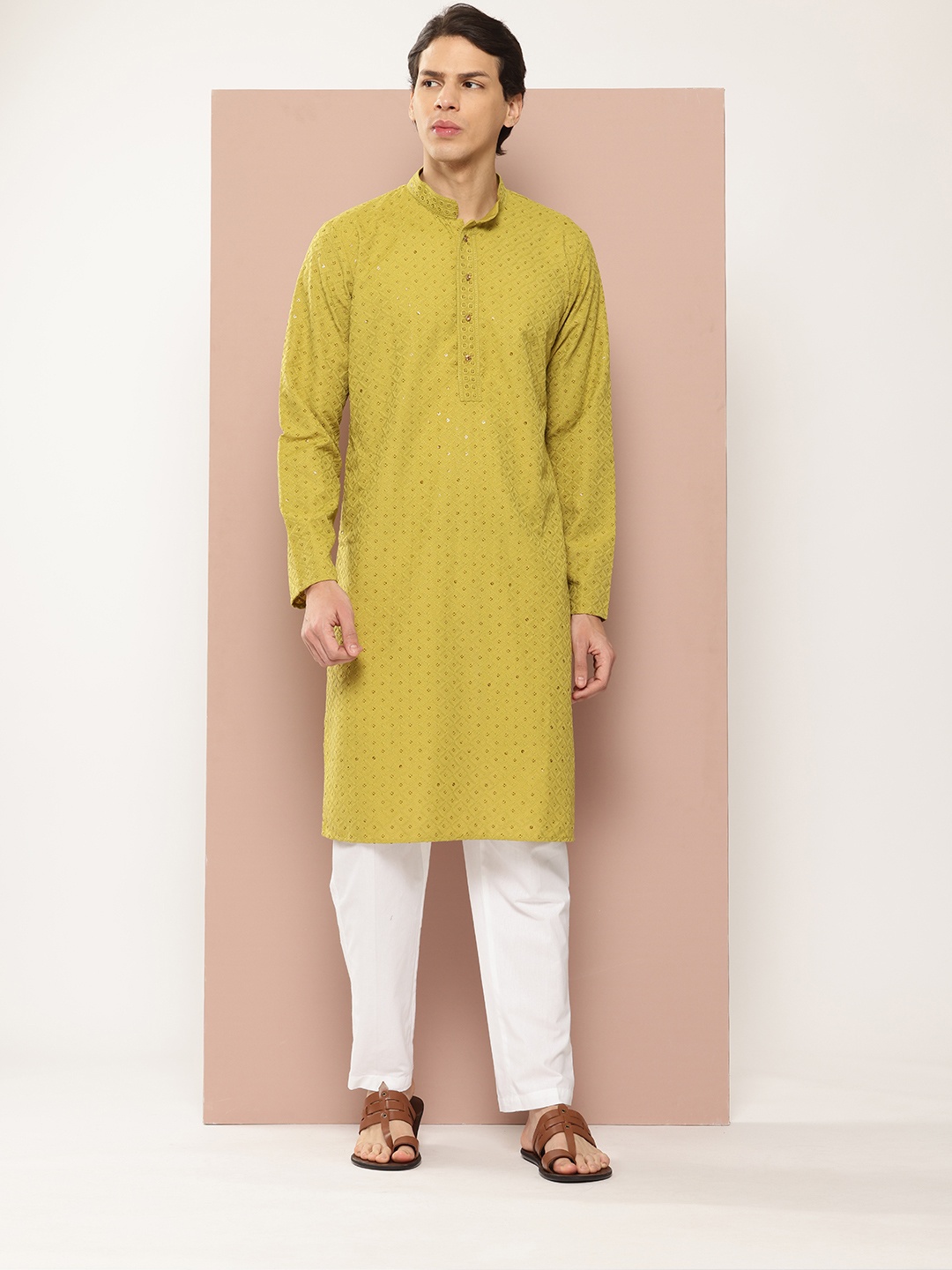 

See Designs Men Embroidered Sequinned Kurta with Pyjamas, Lime green