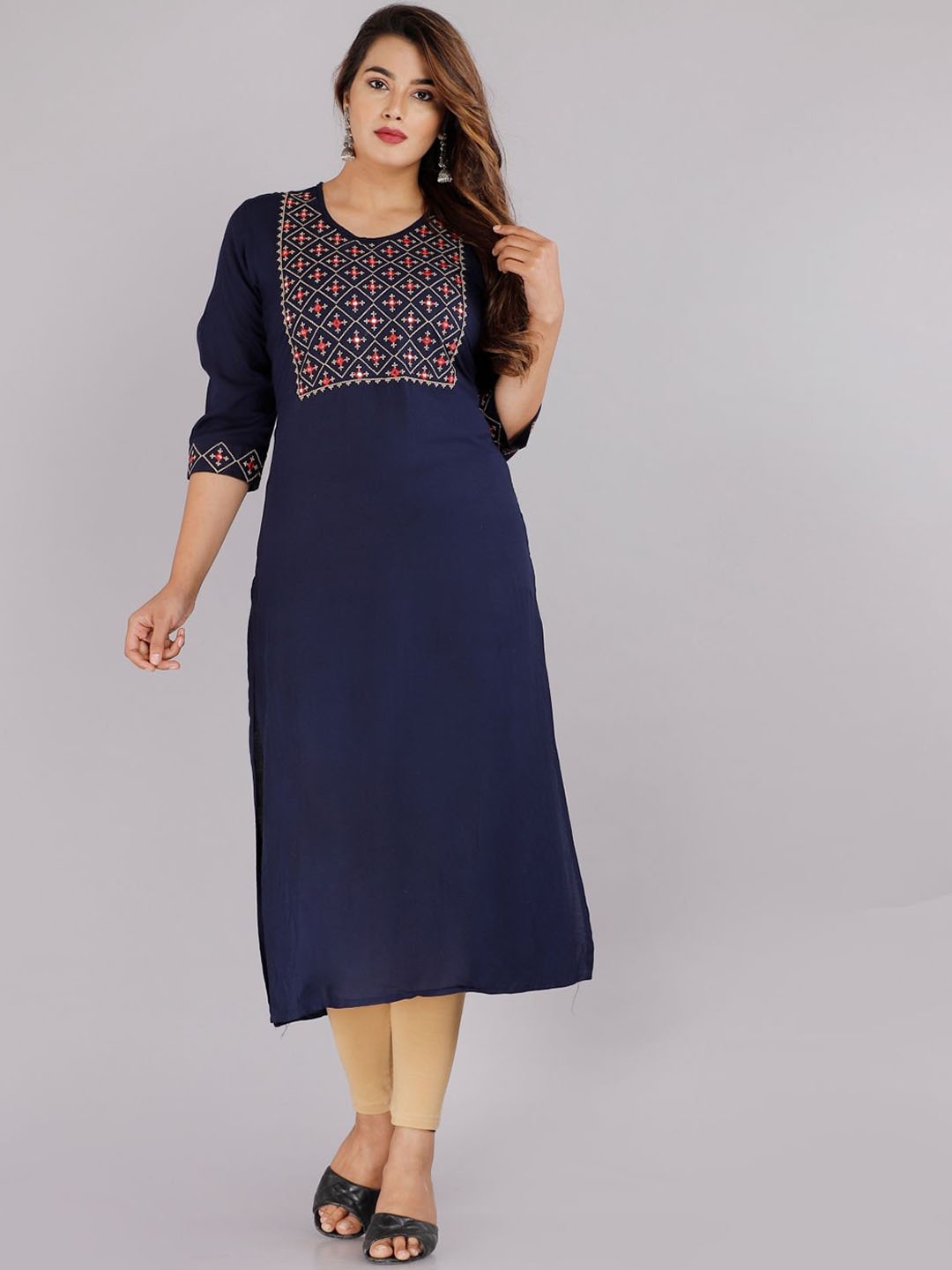 

Mehsoos Women Yoke Design Thread Work Kurta, Navy blue