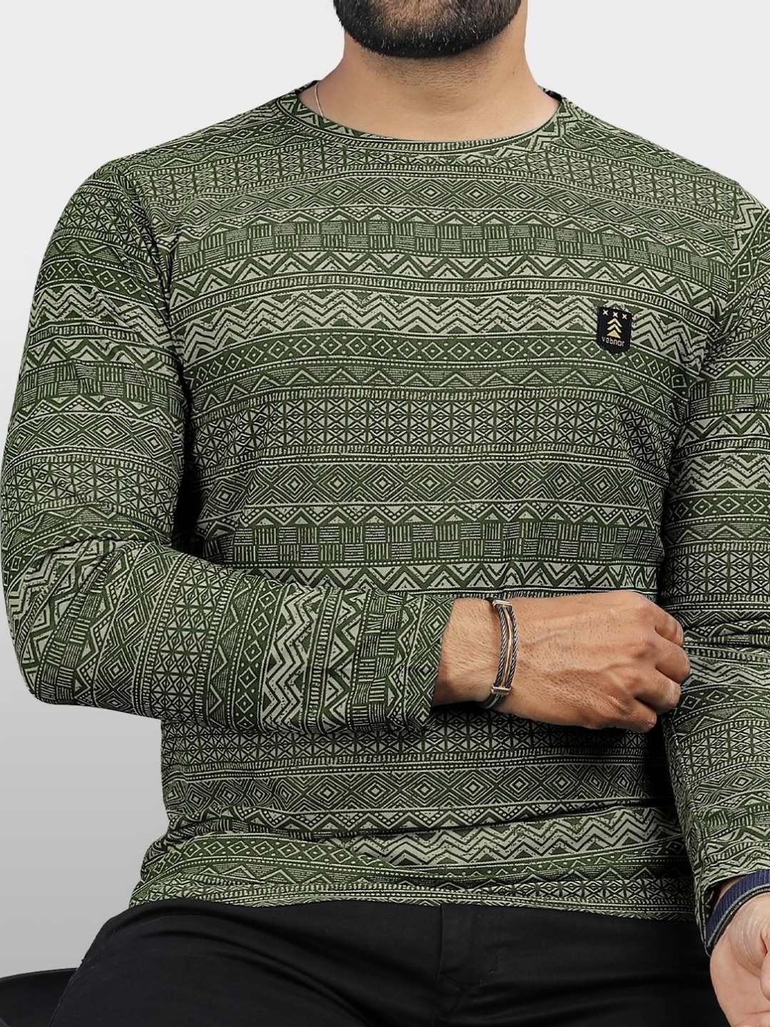 

VeBNoR Men Geometric Printed Round Neck Casual T-shirt, Olive