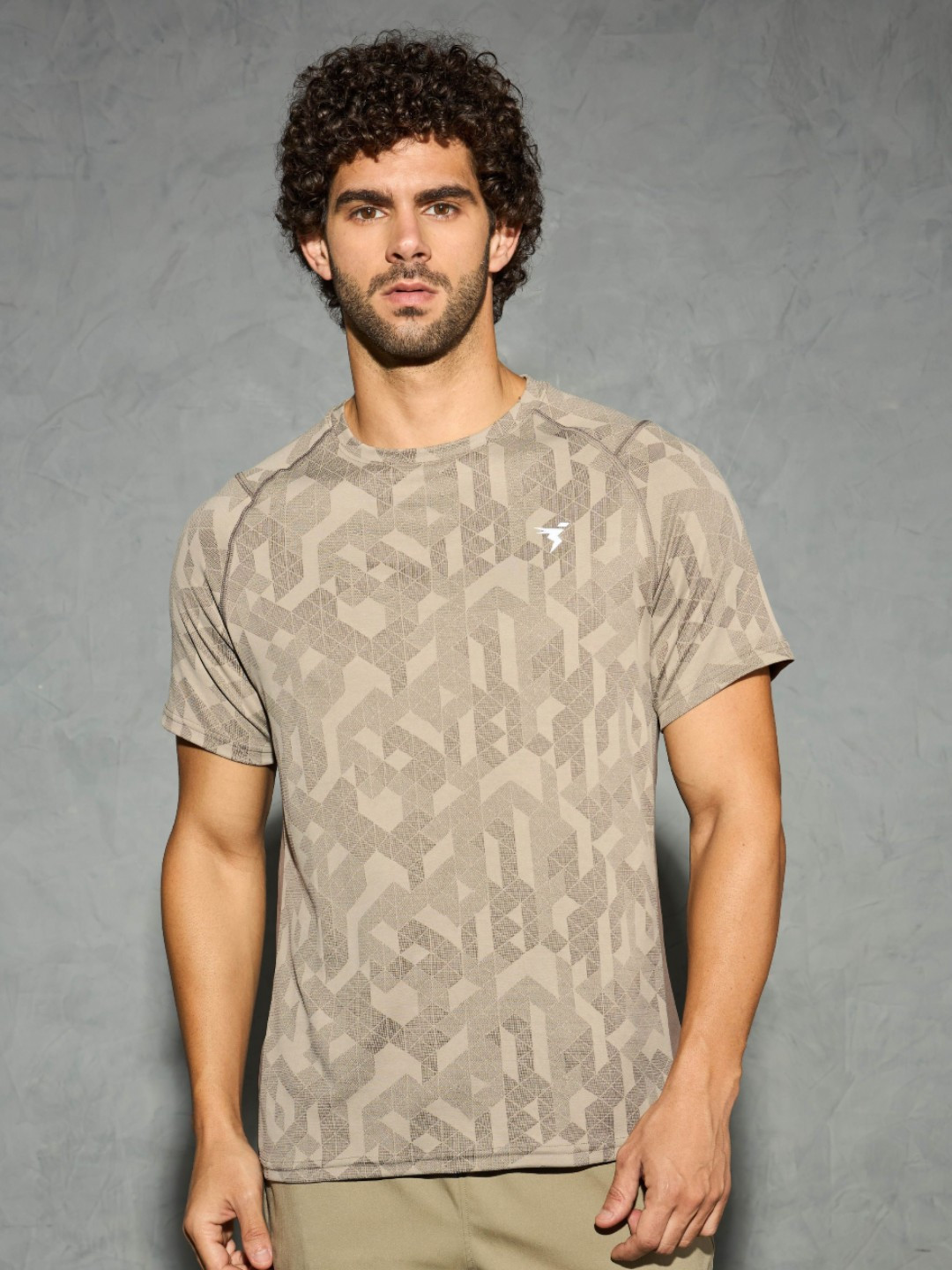 

Technosport Men Geometric Printed Antimicrobial Slim Fit Round Neck Sport T-shirt, Beige