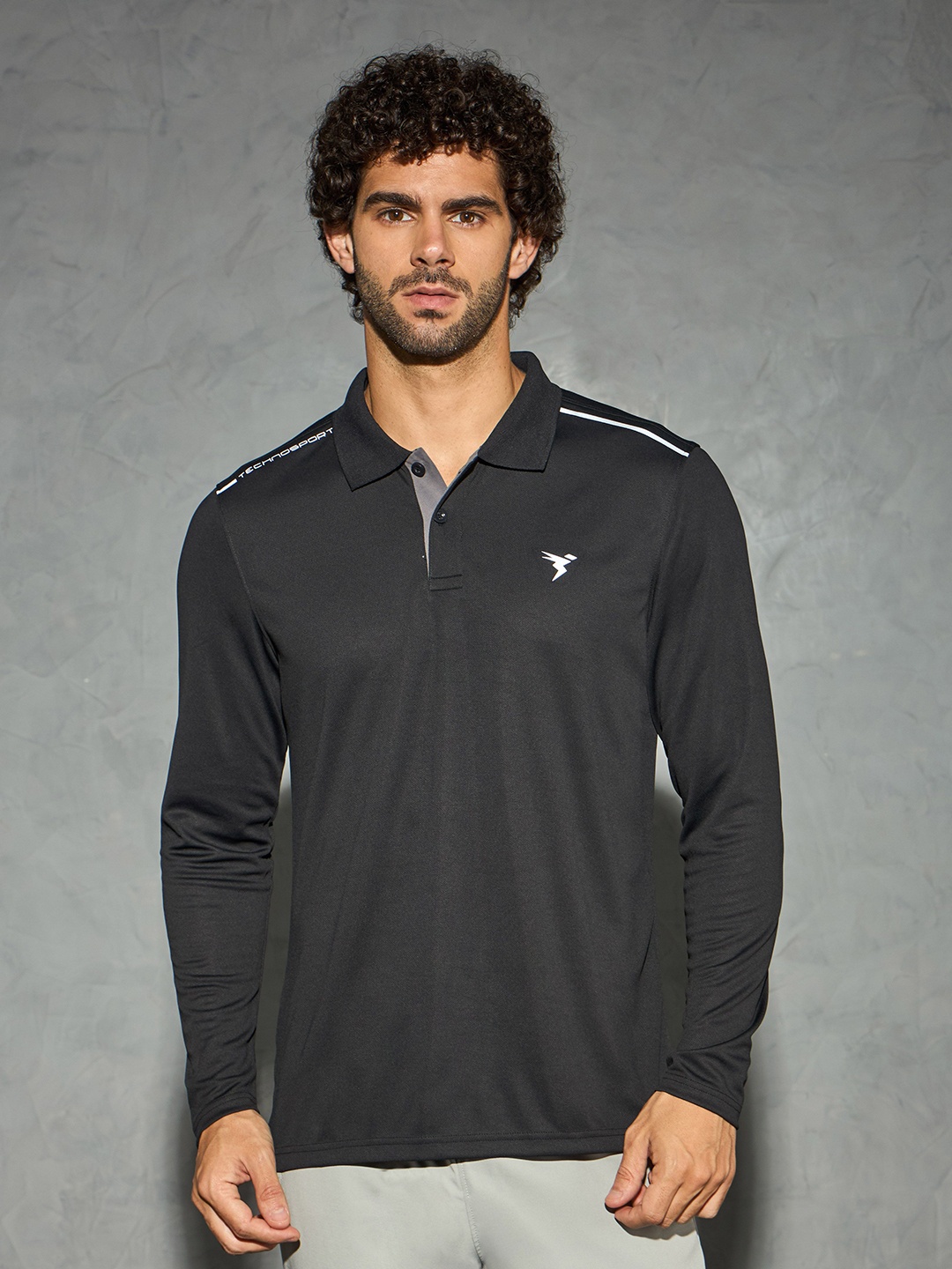 

Technosport Solid Men Polo Collar Antimicrobial Slim Fit Sport T-shirt, Black