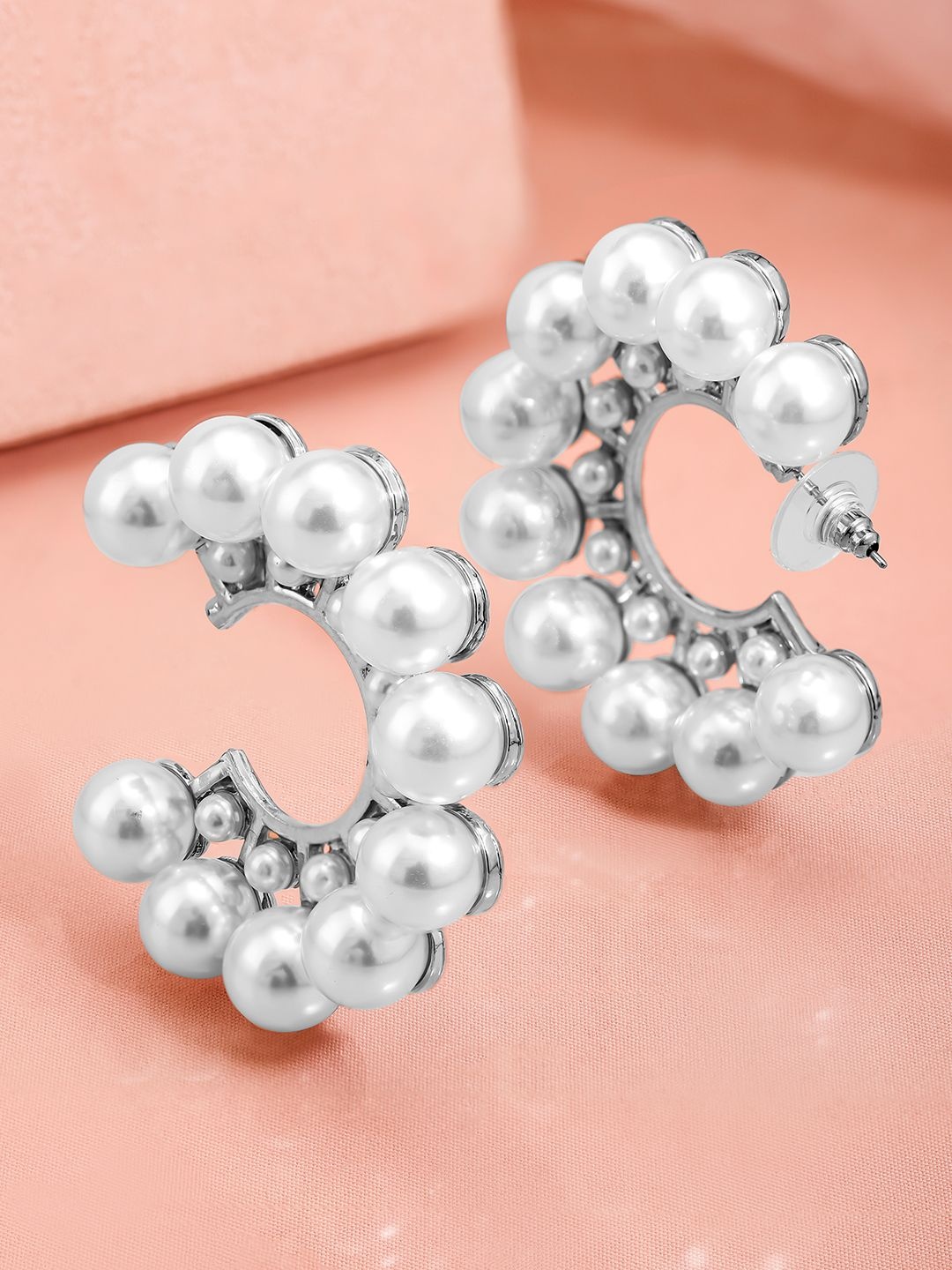 

Rubans Silver-Plated Pearls Beaded Circular Hoop Earrings