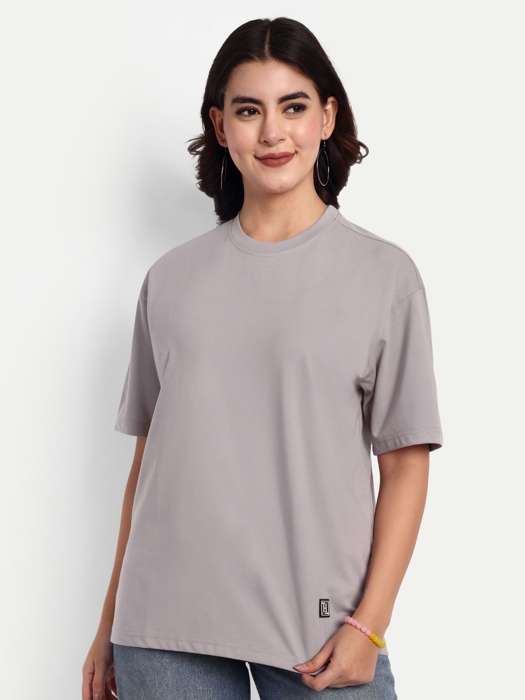 

HEATHEX Women Pockets T-shirt, Grey