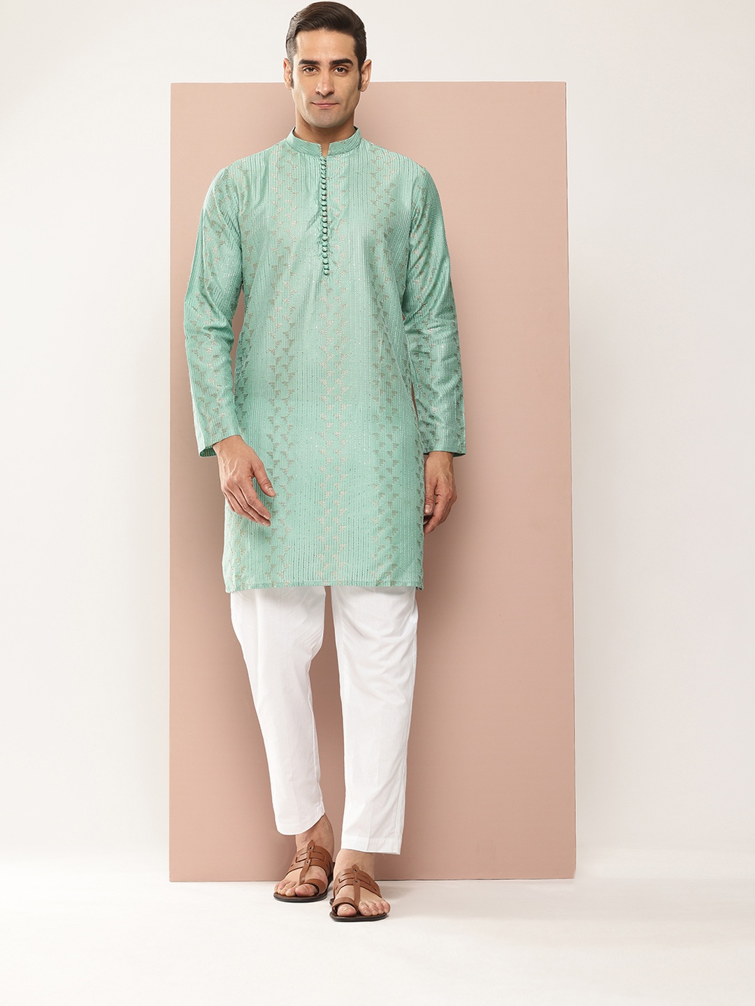 

See Designs Sequinned Chanderi Silk Kurta with Pyjamas, Green