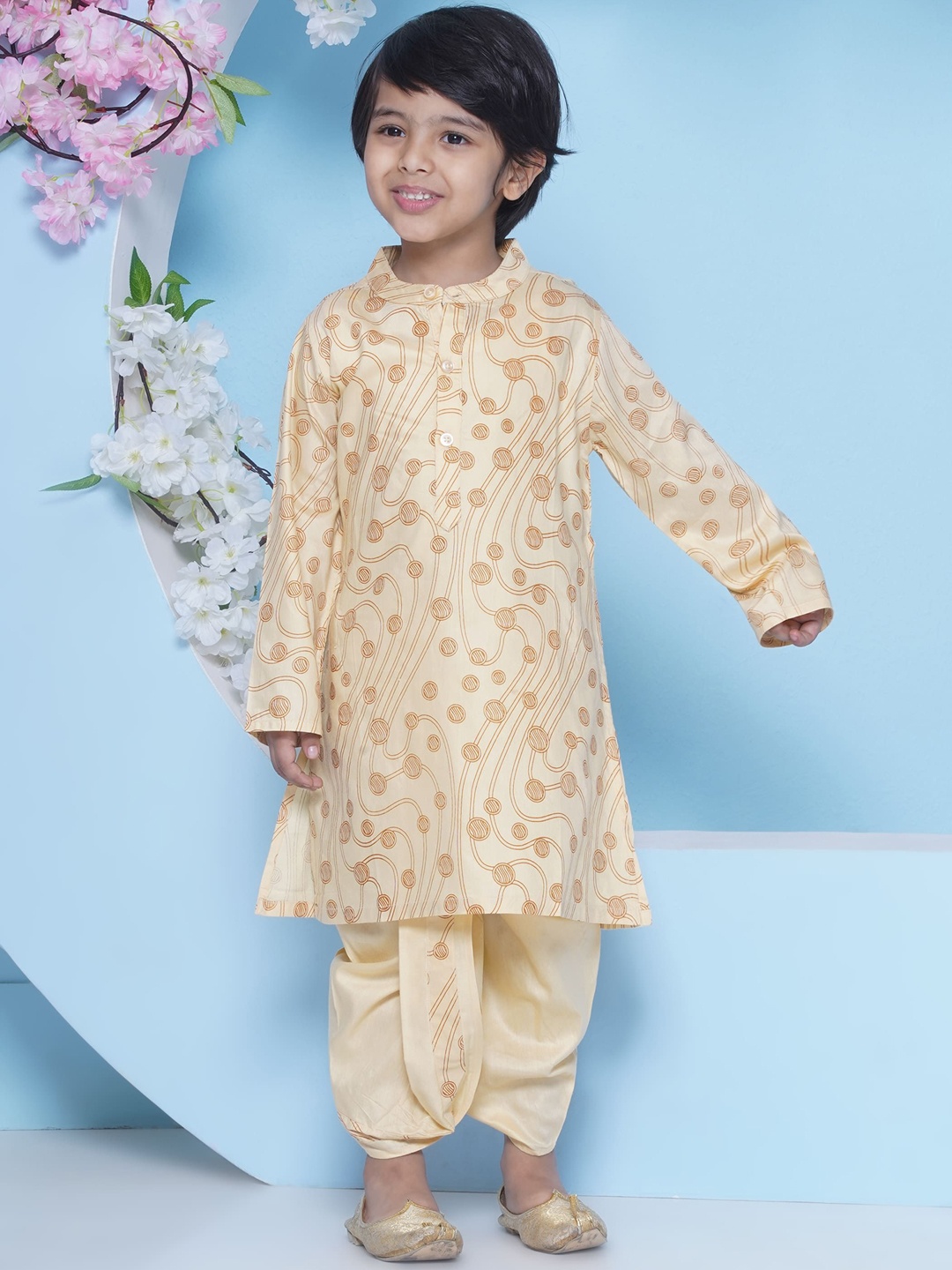 

Sethukrishna Boys Geometric Printed Band Collar Straight Kurta With Dhoti Pant, Beige