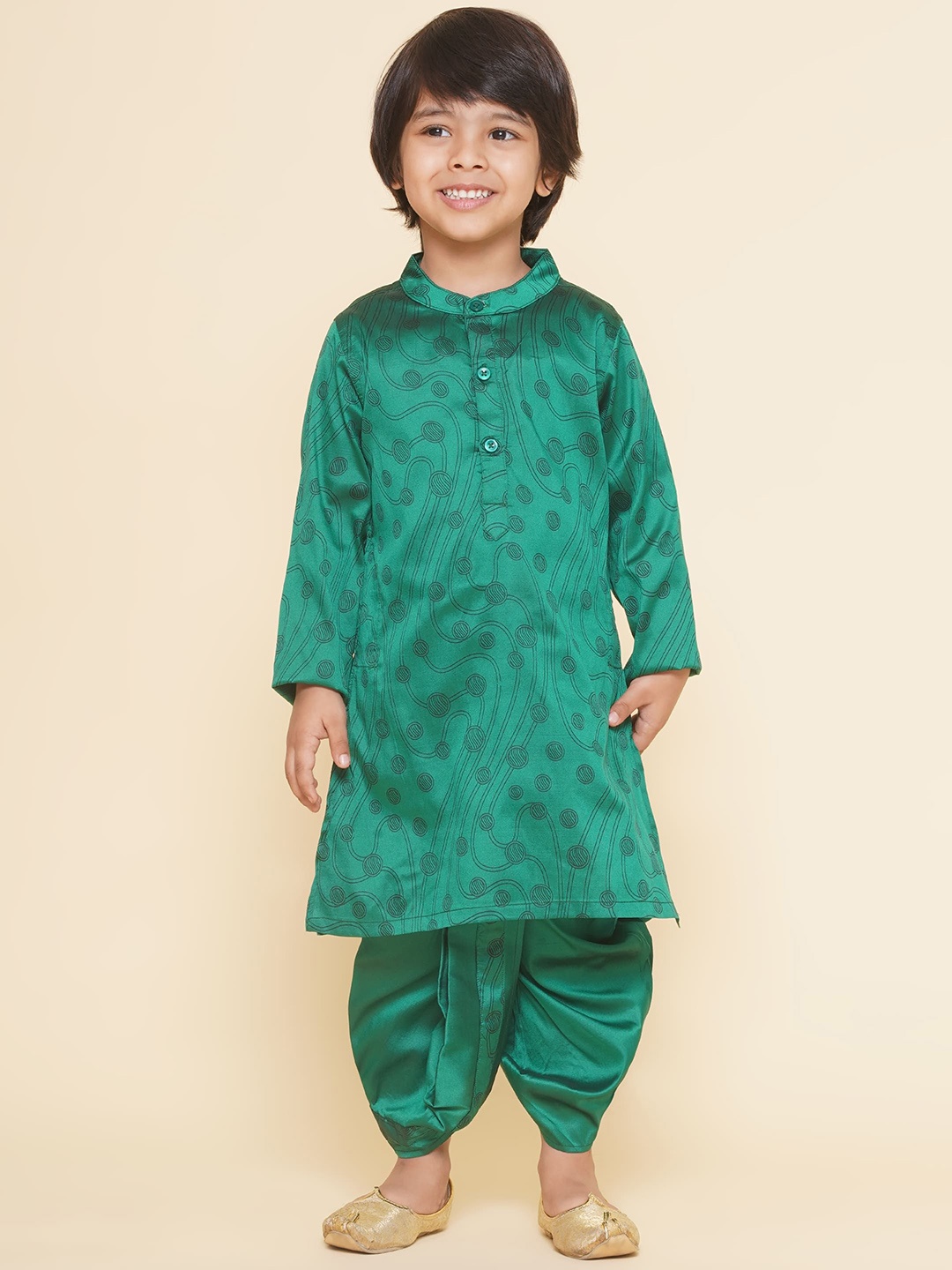 

Sethukrishna Boys Geometric Printed Band Collar Straight Kurta With Dhoti Pant, Green