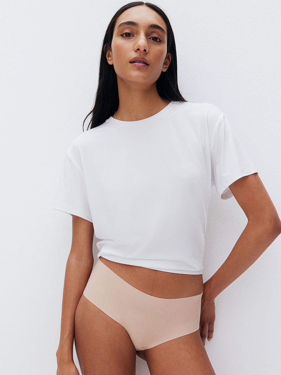 

H&M 3-Pack Invisible Hipster Briefs, Beige