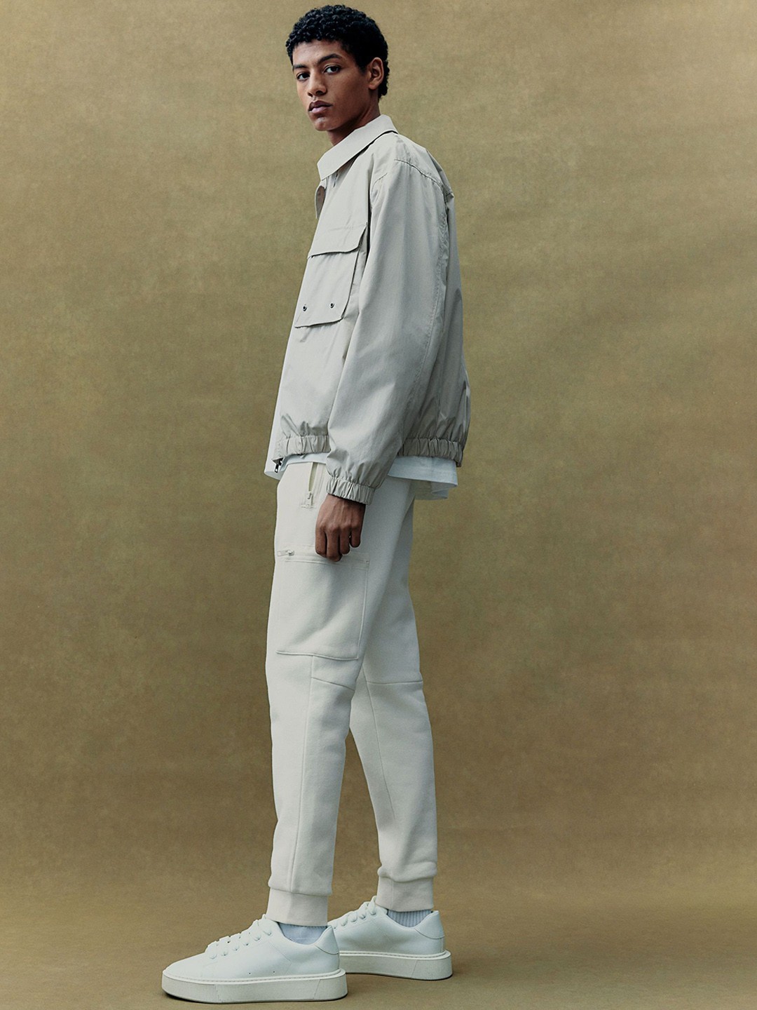 

H&M Slim Fit Cargo Joggers, White
