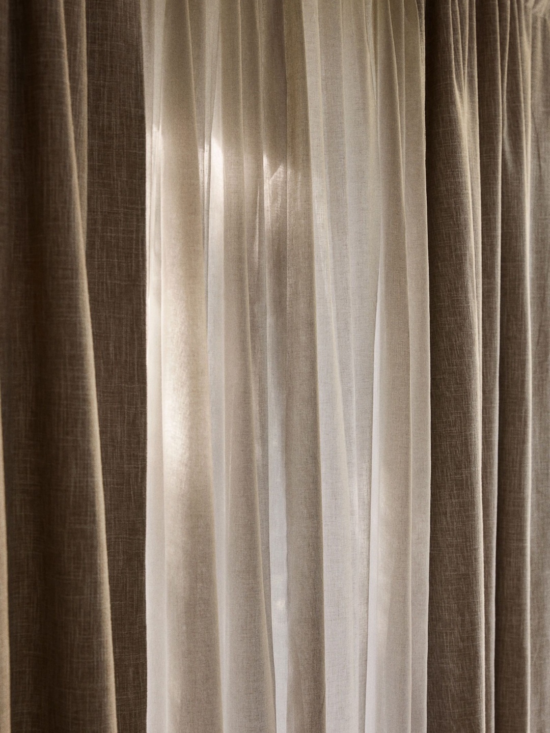 

H&M Beige 2-Pack Blackout Curtain Lengths