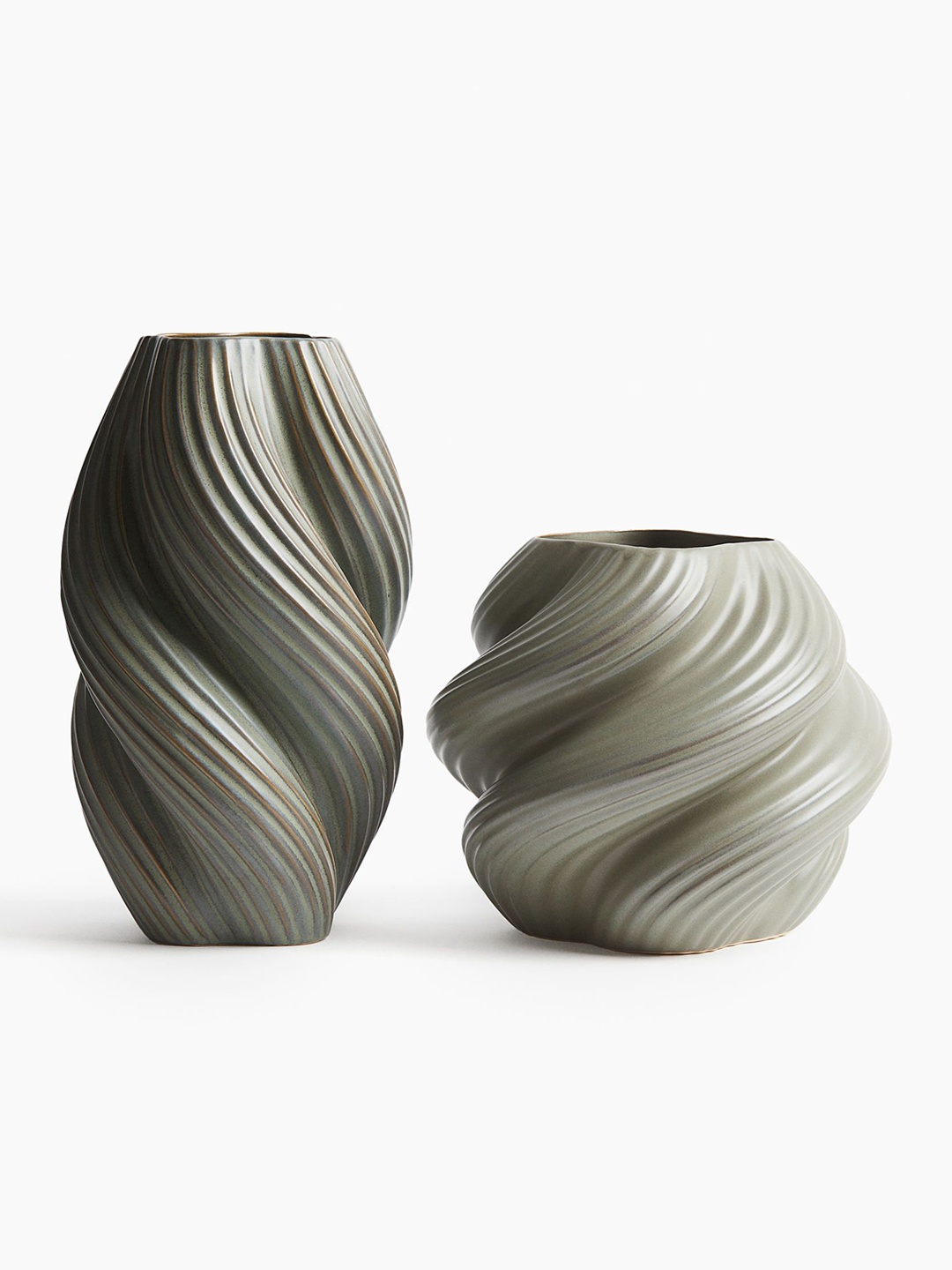 

H&M Green Stoneware Vase