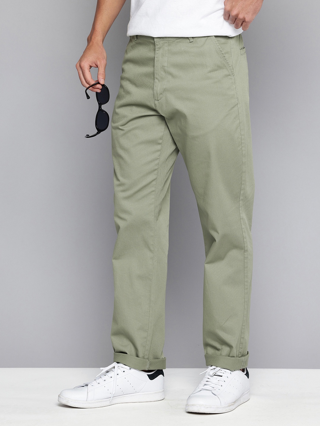 

Levis Men Loose Fit Trousers, Sea green