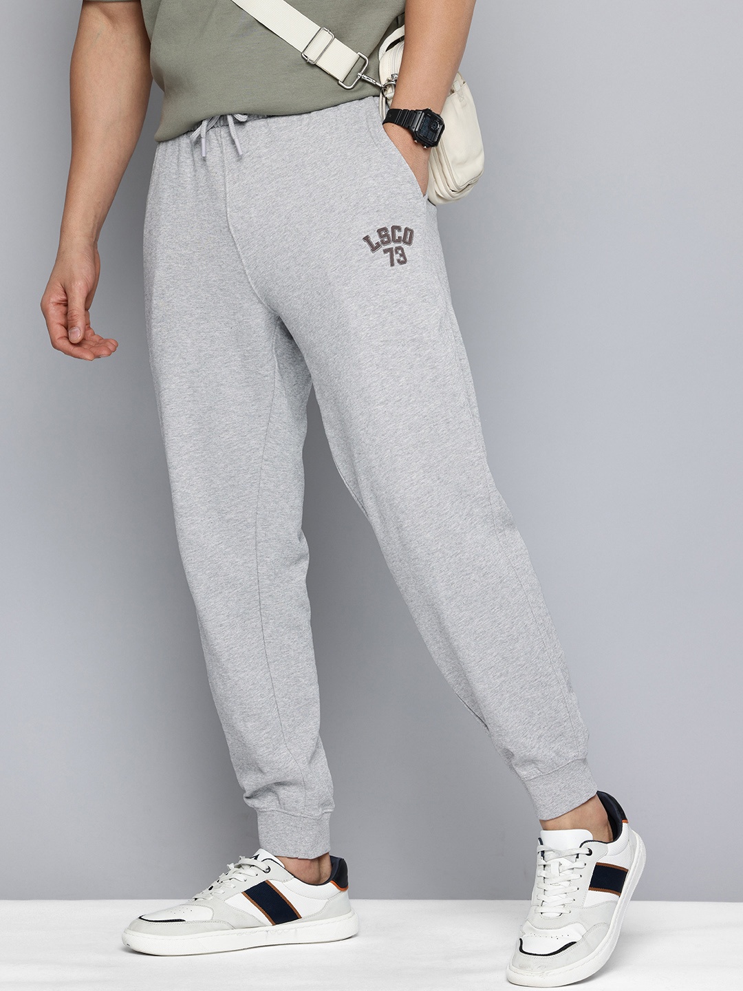 

Levis Men Pure Cotton Joggers, Grey