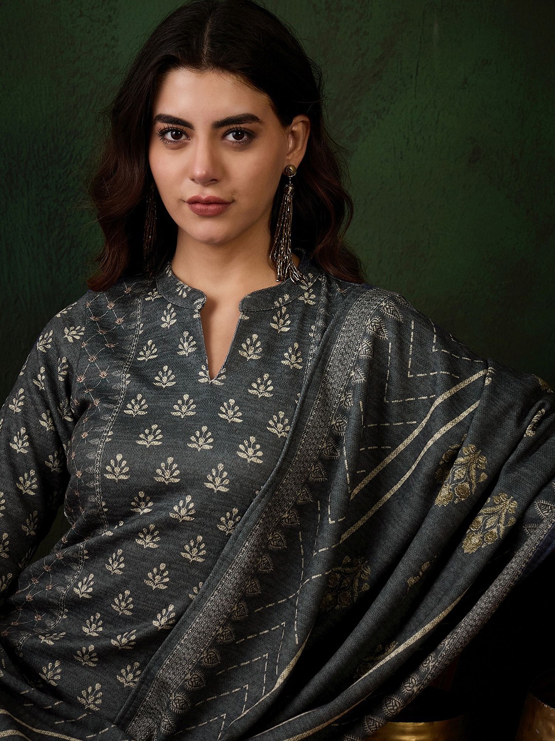 

Sangria Grey Woven Design Mandarin Collar Notch Neck Kurta With Trousers And Dupatta