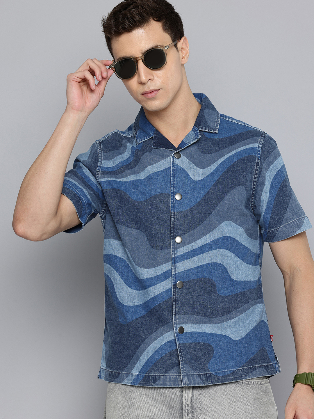 

Levis Relaxed Fit Printed Pure Cotton Casual Shirt, Blue